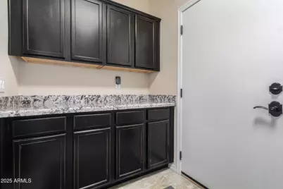 39730 N New River Road, Phoenix, AZ 85086 - Photo 29