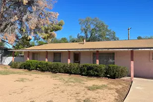 3917 E Weldon Ave, Phoenix, AZ 85018 - Photo 1