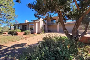 575 Bear Mountain Rd, Sedona, AZ 86336 - Photo 1