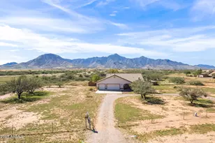 9456 S Springtail Dr, Hereford, AZ 85615 - Photo 1