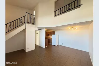 3646 N 69th Avenue #Unit 76, Phoenix, AZ 85033 - Photo 1