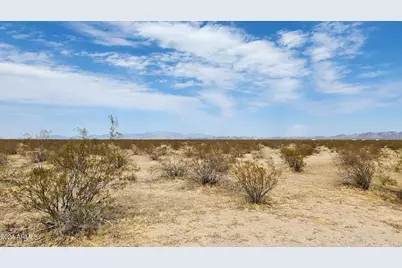 0 W Glendale Avenue #-, Tonopah, AZ 85354 - Photo 1