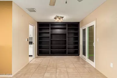 15608 N 105th Drive, Sun City, AZ 85351 - Photo 9