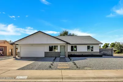 20256 N 10th Avenue, Phoenix, AZ 85027 - Photo 1