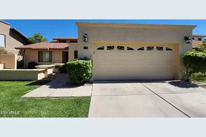 211 E Tremaine Avenue, Gilbert, AZ 85234 - Photo 1