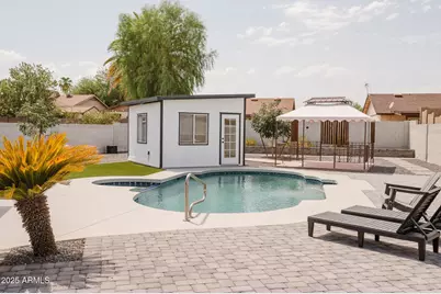 542 W Vaughn Street, Tempe, AZ 85283 - Photo 1