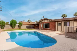 8716 E Holly St, Scottsdale, AZ 85257 - Photo 1