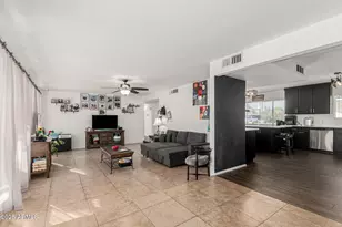 3701 W Griswold Rd, Phoenix, AZ 85051 - Photo 9