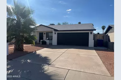 609 E La Donna Drive, Tempe, AZ 85283 - Photo 1