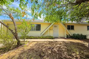 6013 W Avalon Dr, Phoenix, AZ 85033 - Photo 1