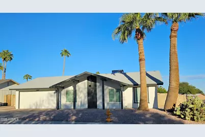 11023 S Tewa Street, Phoenix, AZ 85044 - Photo 1