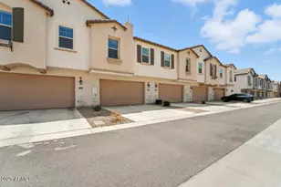 4102 E Pinto Dr, Gilbert, AZ 85296 - Photo 1