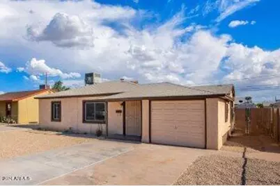 121 E La Cienega Avenue, Goodyear, AZ 85338 - Photo 1