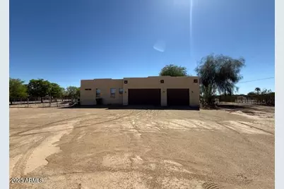31209 N 223rd Avenue, Wittmann, AZ 85361 - Photo 1