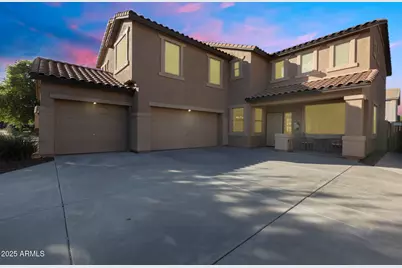 13626 W Lisbon Lane, Surprise, AZ 85379 - Photo 1