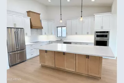 8849 W Port Royale Lane, Peoria, AZ 85381 - Photo 1