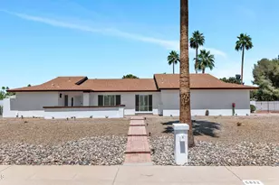 5832 E Windrose Dr, Scottsdale, AZ 85254 - Photo 1