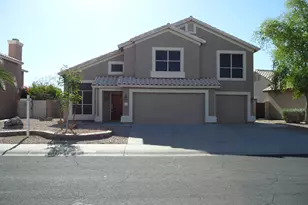 687 S Sahuaro Dr, Gilbert, AZ 85233 - Photo 1