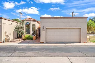 4301 N 29th Way, Phoenix, AZ 85016 - Photo 1