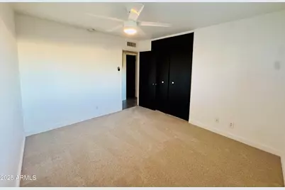 8348 E Sells Drive, Scottsdale, AZ 85251 - Photo 9