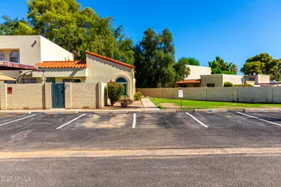 3203 W Loma Lane #3, Phoenix, AZ 85051 - Photo 1