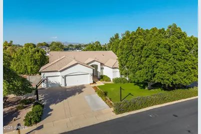 954 E Kramer Street, Mesa, AZ 85203 - Photo 1