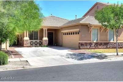 4504 E Franklin Avenue, Gilbert, AZ 85295 - Photo 1