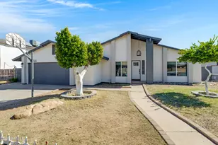 2515 N 43rd Dr, Phoenix, AZ 85035 - Photo 1