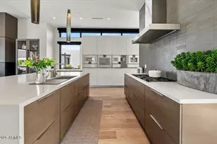 6802 E Joshua Tree Ln, Paradise Valley, AZ 85253 - Photo 13