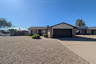 2609 E Dahlia Dr, Phoenix, AZ 85032 - Photo 1
