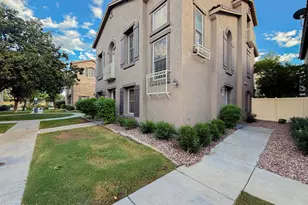 5719 S 21st Terrace, Phoenix, AZ 85040 - Photo 1