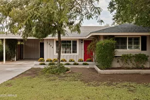 1208 W Medlock Dr, Phoenix, AZ 85013 - Photo 1