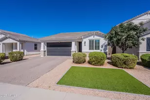 598 E Hazelnut Ln, San Tan Valley, AZ 85140 - Photo 1