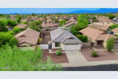 3925 E Graythorn Street, Phoenix, AZ 85044 - Photo 1