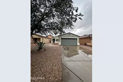 826 E Rossi Court, San Tan Valley, AZ 85140 - Photo 1