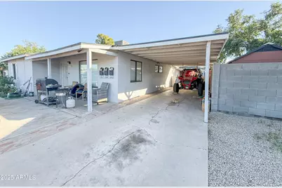 1221 E Highland Avenue #3, Phoenix, AZ 85014 - Photo 1