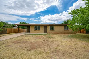 410 3rd St, Huachuca City, AZ 85616 - Photo 1