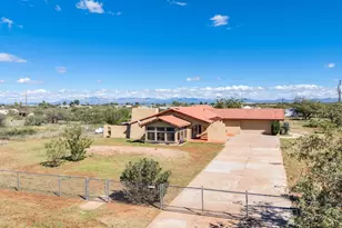 2550 N Calle Quinto, Huachuca City, AZ 85616 - Photo 1