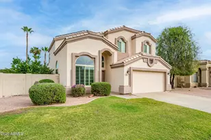 1648 E Palomino Dr, Gilbert, AZ 85296 - Photo 1