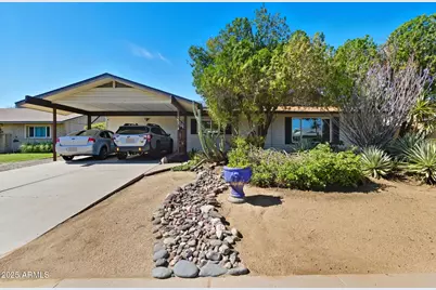15212 N 37th Avenue, Phoenix, AZ 85053 - Photo 1