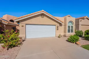 6546 E Sugarloaf St, Mesa, AZ 85215 - Photo 1