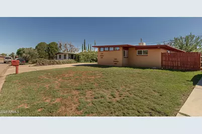 132 W Berridge Drive, Sierra Vista, AZ 85635 - Photo 1