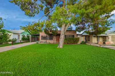 2205 N 16th Avenue, Phoenix, AZ 85007 - Photo 1