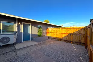 513 E Hatcher Rd, Phoenix, AZ 85020 - Photo 1
