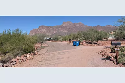 622 S Camino Saguaro -- #17, Apache Junction, AZ 85119 - Photo 1