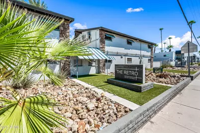 3025 N 32nd Street #Apt 38, Phoenix, AZ 85018 - Photo 1