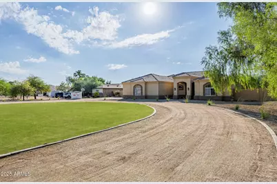 6532 N 185th Avenue, Waddell, AZ 85355 - Photo 1