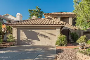 4334 E Chuckwalla Canyon, Phoenix, AZ 85044 - Photo 1