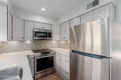 4630 N 68th Street #264, Scottsdale, AZ 85251 - Photo 11