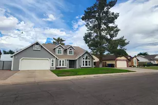 3750 E Clovis Ave, Mesa, AZ 85206 - Photo 1